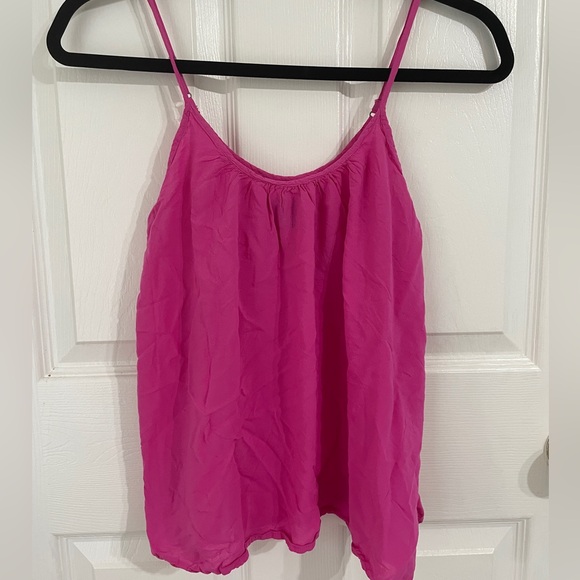 Pink Gap Flowy and Loose Tank Top - Picture 2 of 4